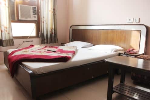 Hotel Aaditya Heights, Amritsar 3